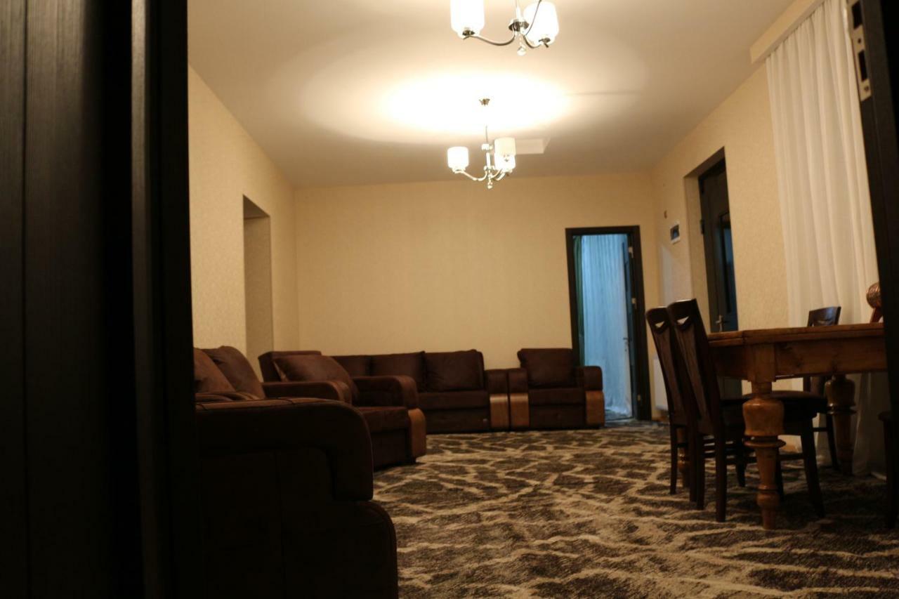 Guesthouse Suja Kazbegi Exterior foto